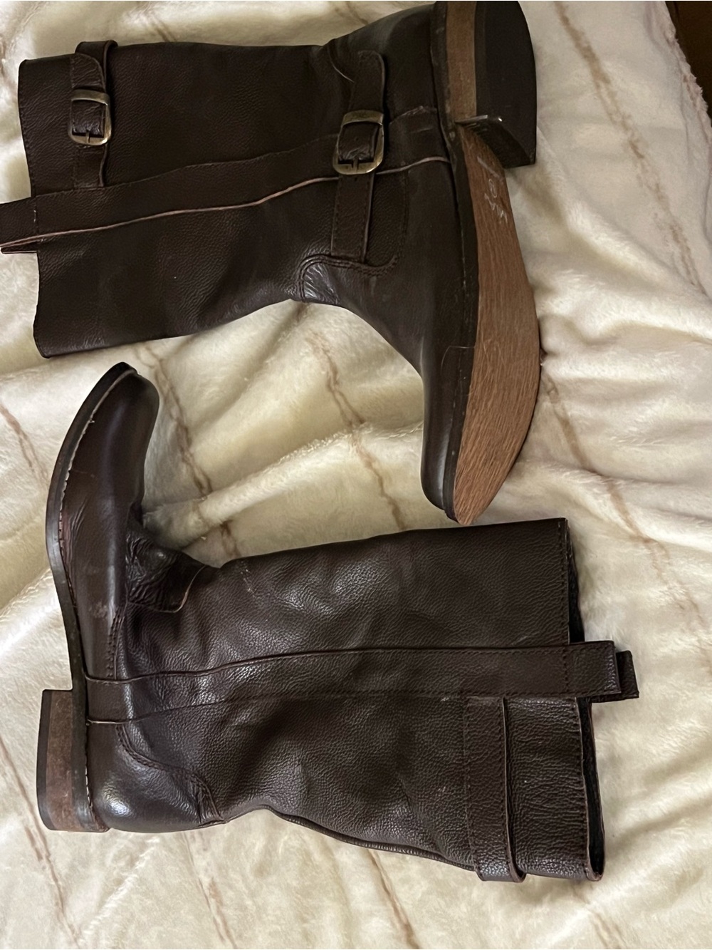 Mia brown leather boots